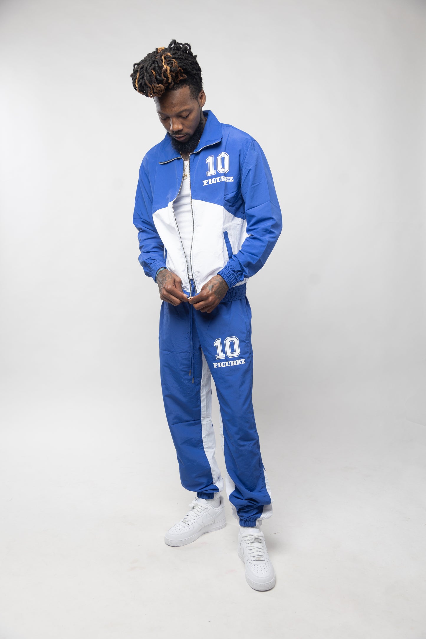 10 Figurez Track Suit