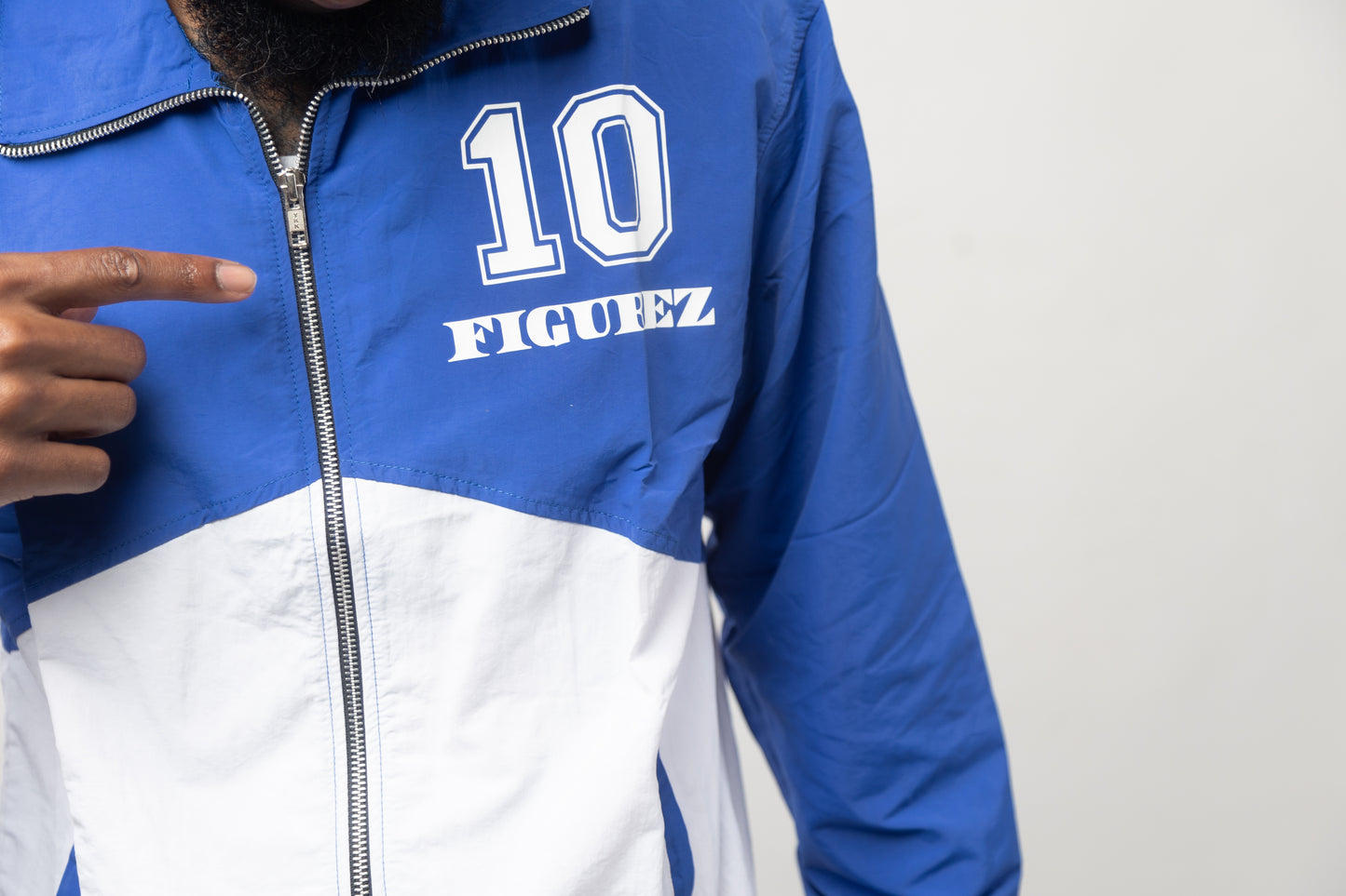 10 Figurez Track Suit